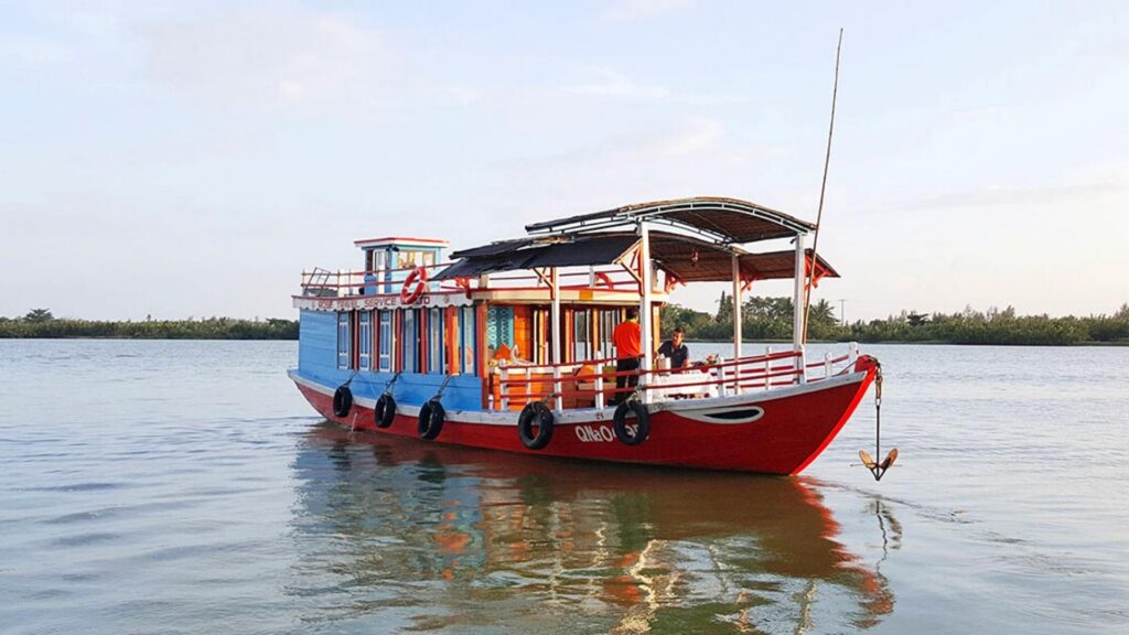things to do in hoi an: boat tour on thu bon river