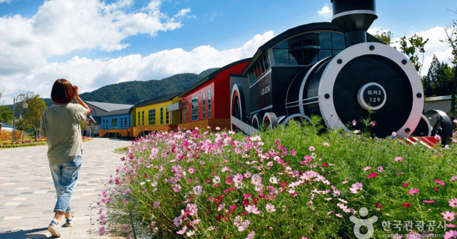 seoul to yeosu route Gokseong Seomjingang Train Village