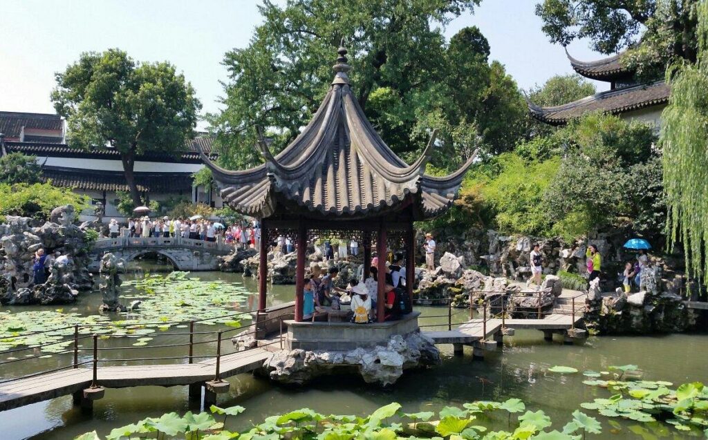 things to do in hangzhou: Day Trip: Suzhou Gardens (苏州)