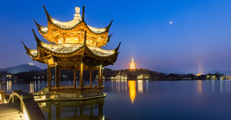 Things to do in Hangzhou: West Lake (西湖)