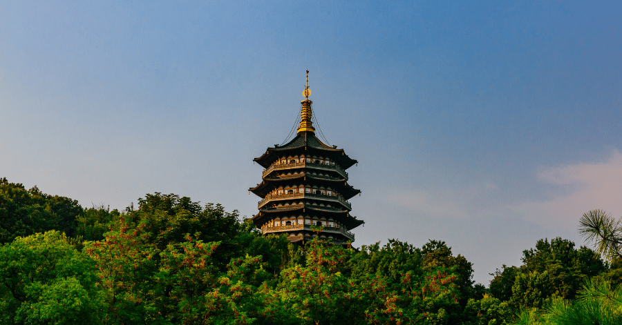 Things to do in Hangzhou: Leifeng Pagoda (雷峰塔)