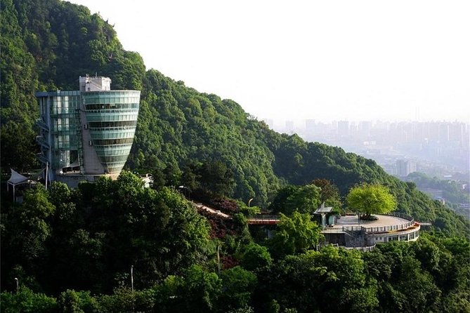 The glass observation tower on Nanshan at Yikeshu, Chongqing