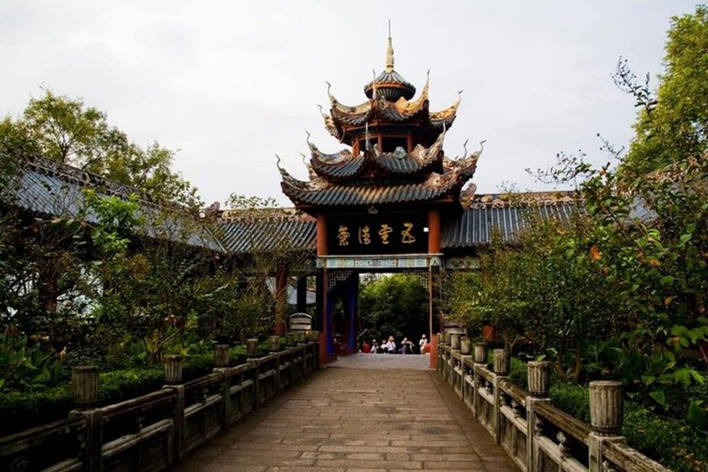 An ornate temple gateway at Fengdu Ghost City, Chongqing