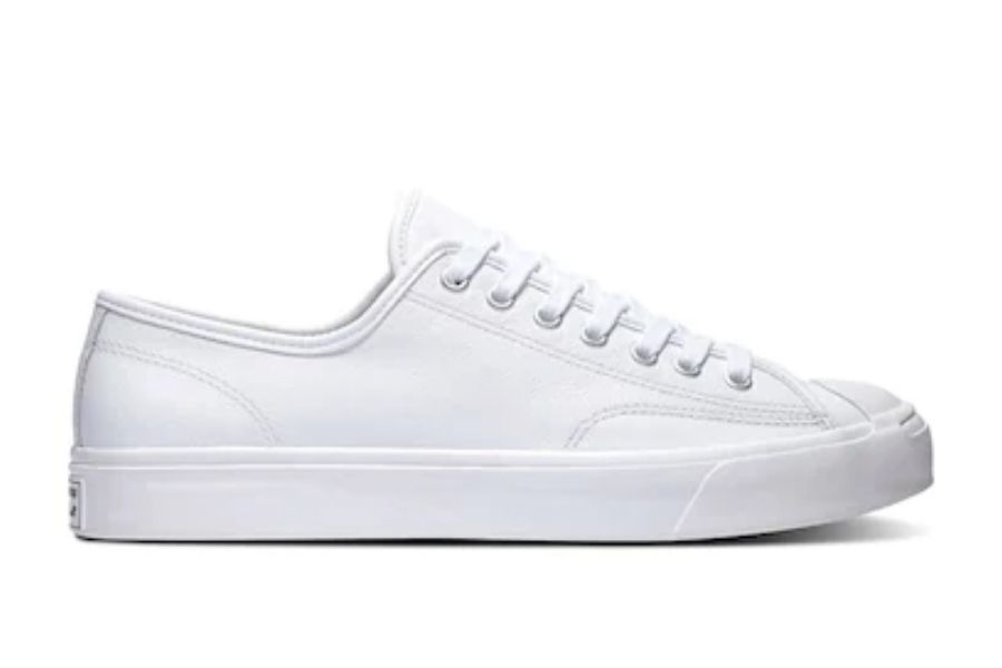 womens-white-sneakers